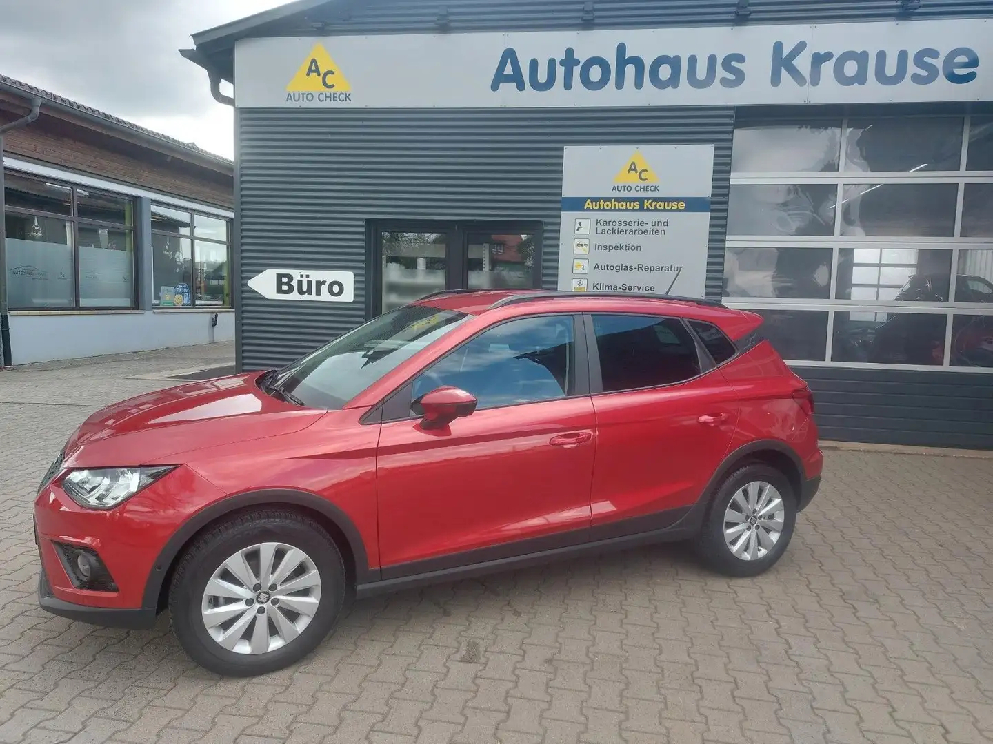 SEAT Arona Style Red - 2