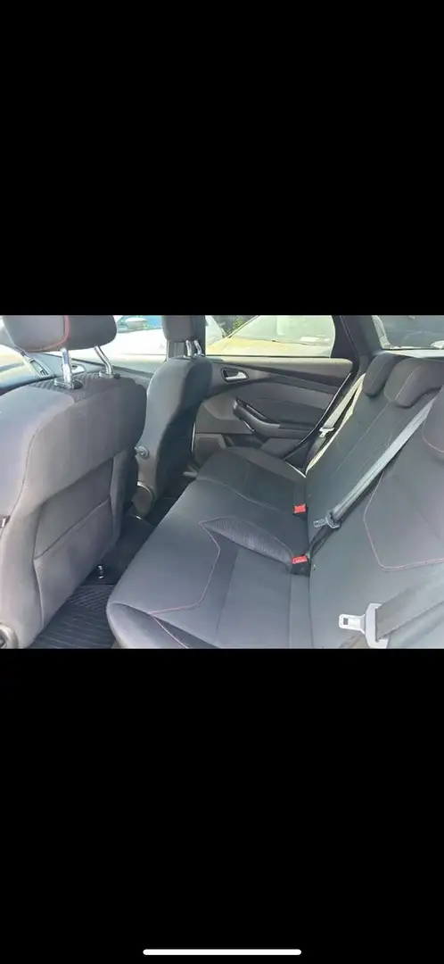 Ford Focus Turnier 1.5 EcoBoost Start-Stopp-System ST-Line - 1