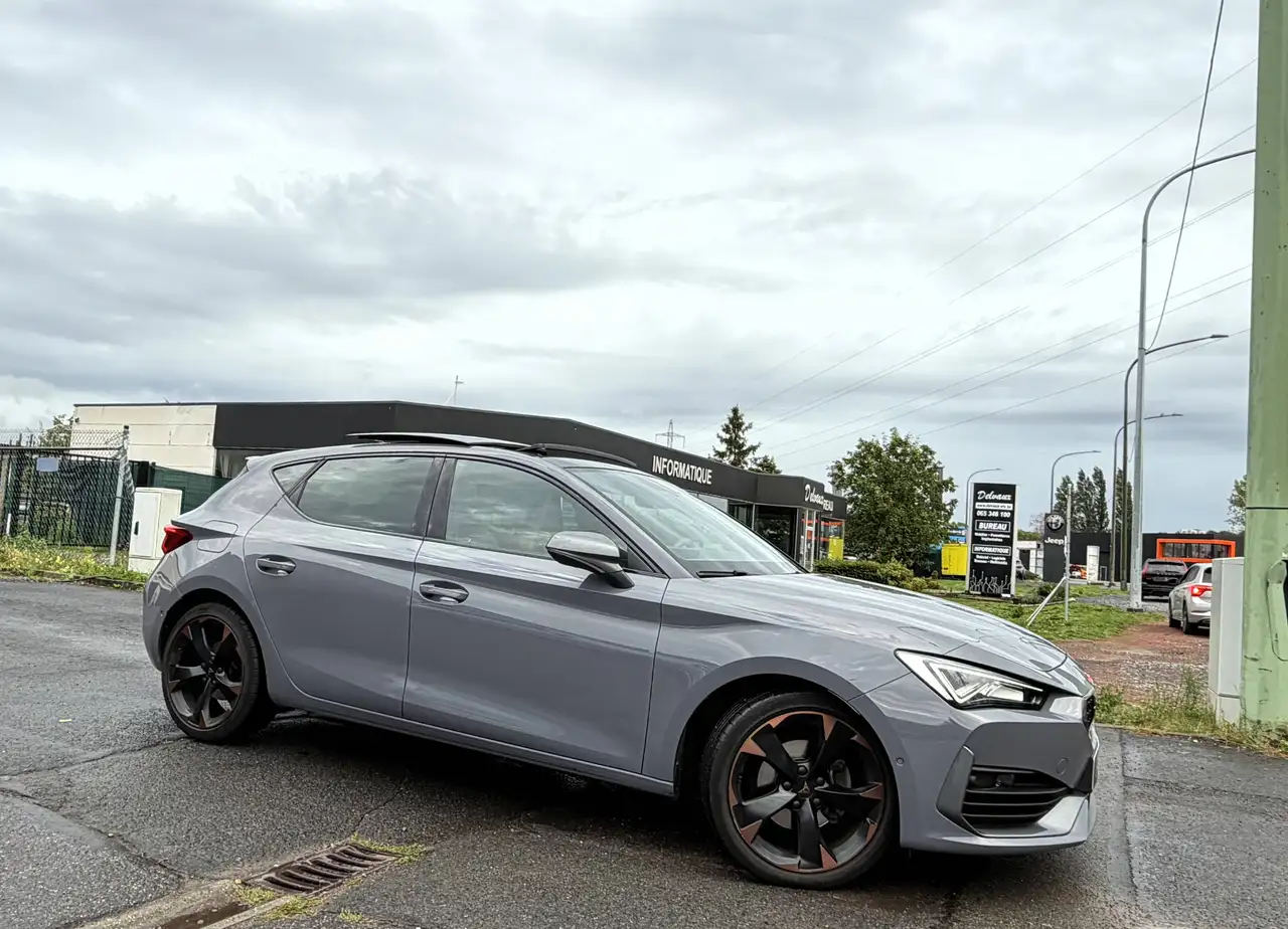 Cupra Leon 2.0 TDi DSG CUIR/NAVI/CARPLAY/PANO/FULL LED/ACC/KEYLESS/, миниатюра 9