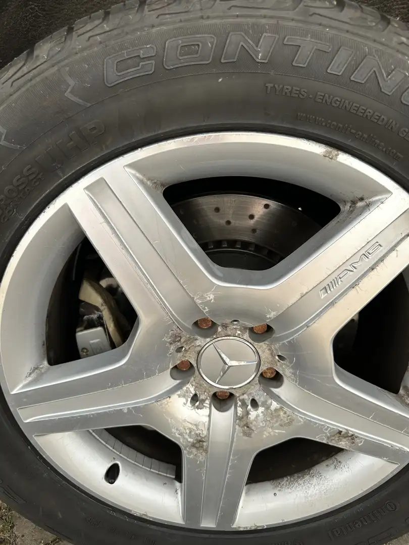 Mercedes-Benz ML 63 AMG 4Matic 7G-TRONIC - 2