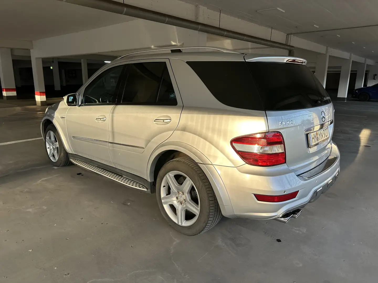 Mercedes-Benz ML 63 AMG 4Matic 7G-TRONIC - 2