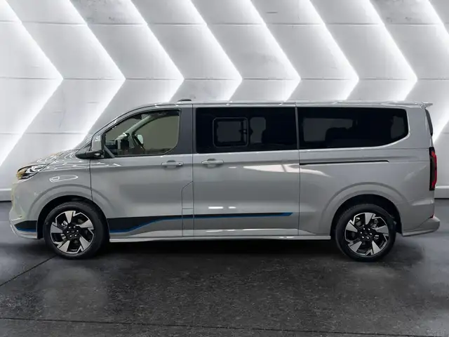 Ford Tourneo Custom L2 Sport | PHEV | Bus 8-Sitze | Sofort verfügbar Ansicht 2