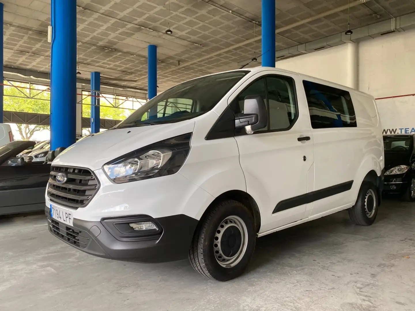 Ford Transit Custom FT 300 L1 Van DCb. Ambiente 105 Blanco - 2