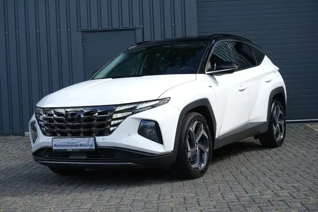 Hyundai Tucson view 3