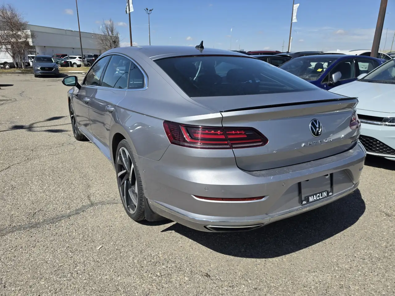 Volkswagen Arteon снимка Volkswagen Arteon