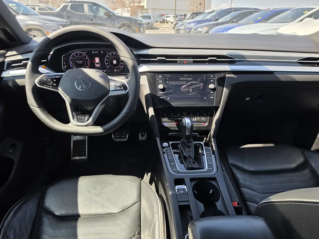 Volkswagen Arteon снимка Volkswagen Arteon