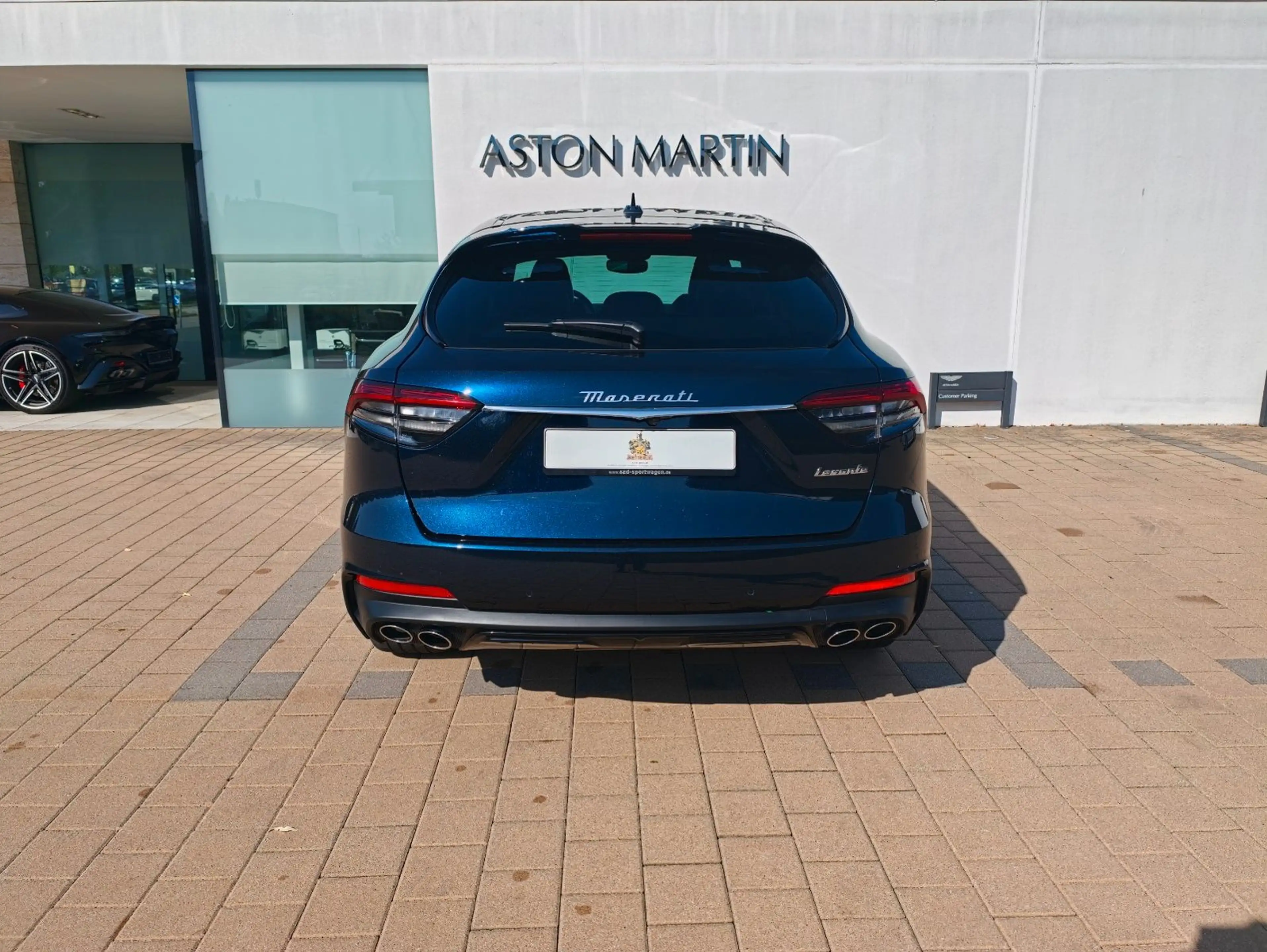 Maserati Levante 3.0 V6 430HP Modena S Auto 4WD — photo 4