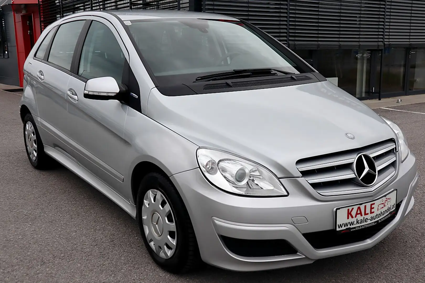 Mercedes-Benz B 180 BlueEfficiency *1.Besitz* Silber - 2