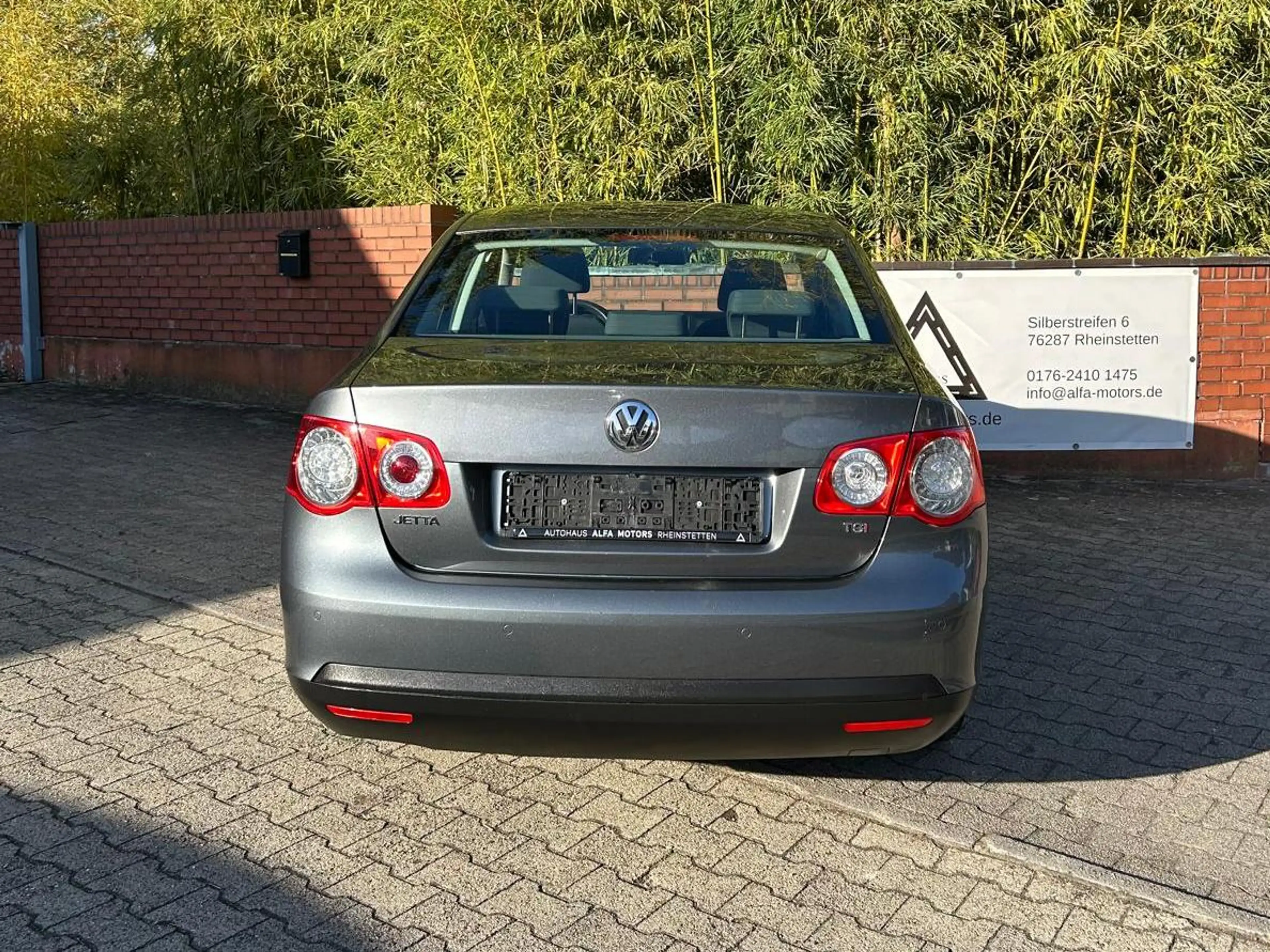 Volkswagen Jetta Comfortline // Automatik // Garantie // Tempomat — photo 5