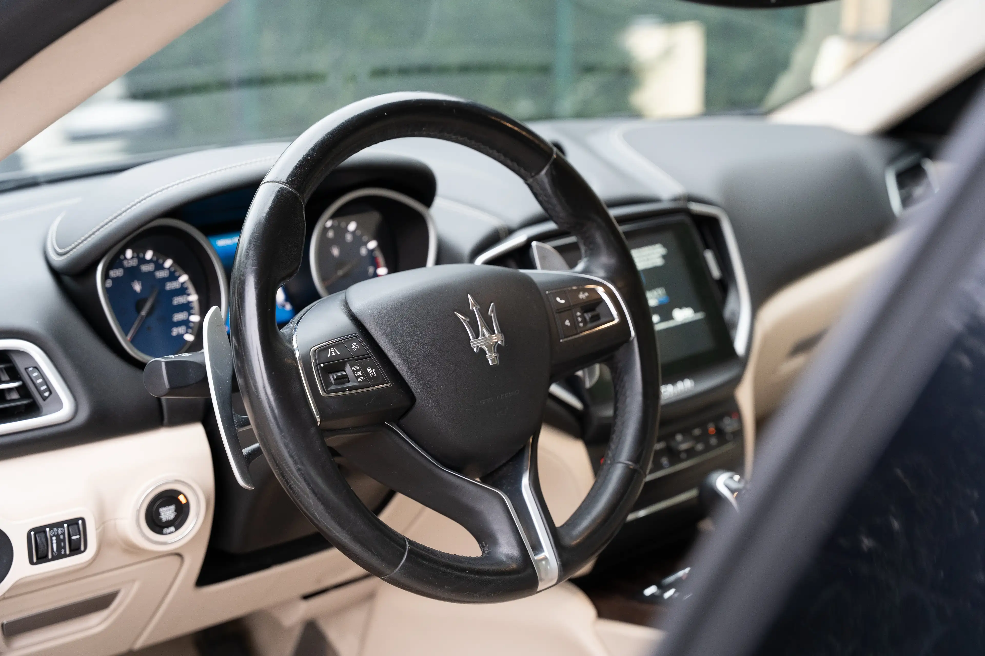 Maserati Ghibli Ghibli 3.0 V6 — photo 7