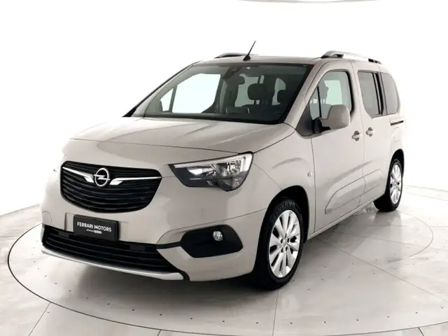 Opel Combo Life M1 1.5d 130cv Innovation S&S L1H1 AT8