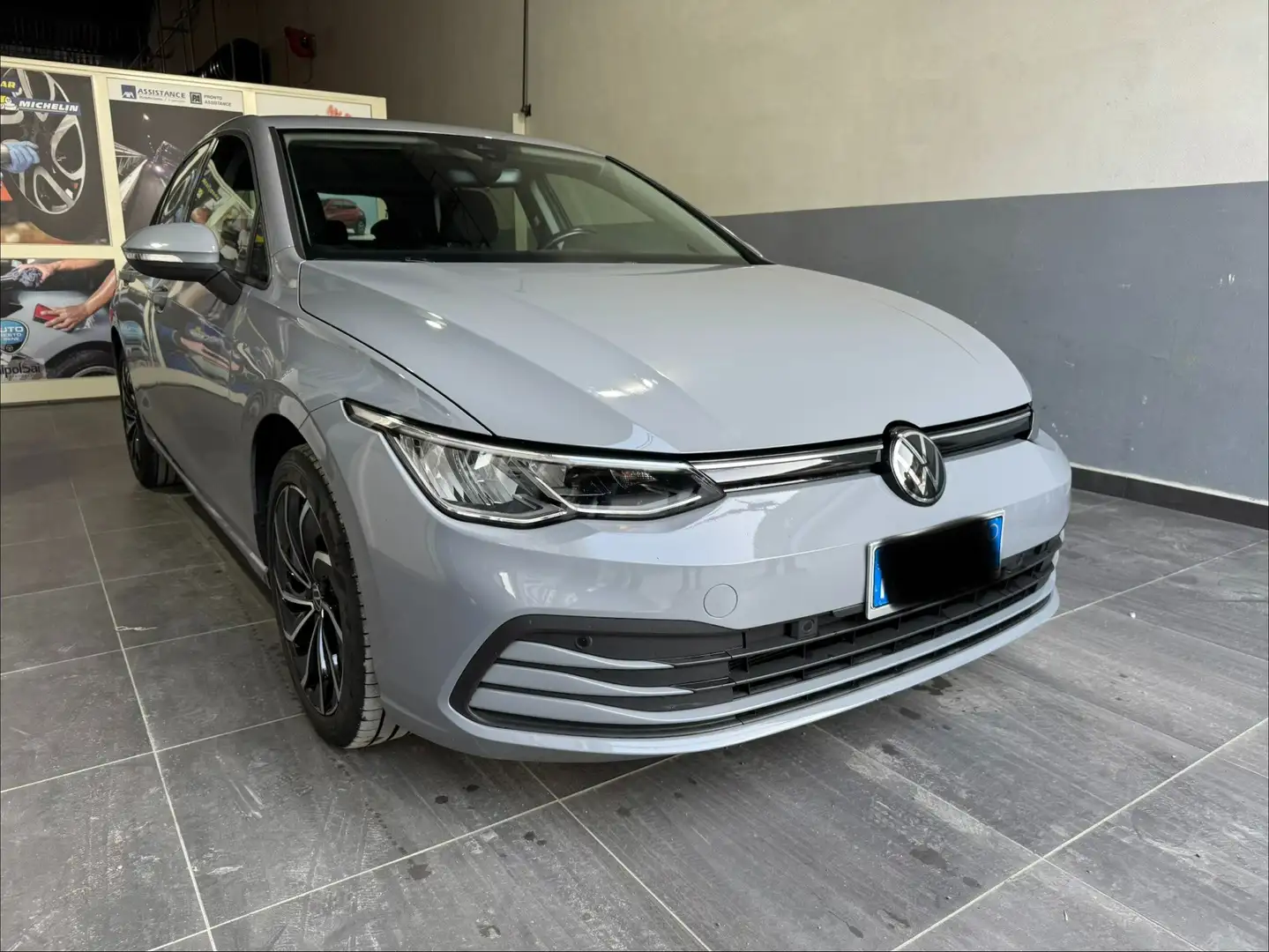 Volkswagen Golf Golf VIII 2020 2.0 tdi Life 115cv dsg Grijs - 2