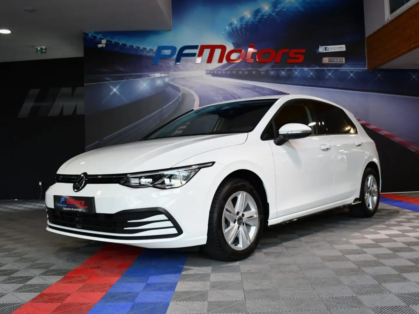 Volkswagen Golf 8 Life 1.5 131 BVM6 GPS Virtual ACC Car Play Front Lane Induction Smartphone JA 16 Blanc - 1
