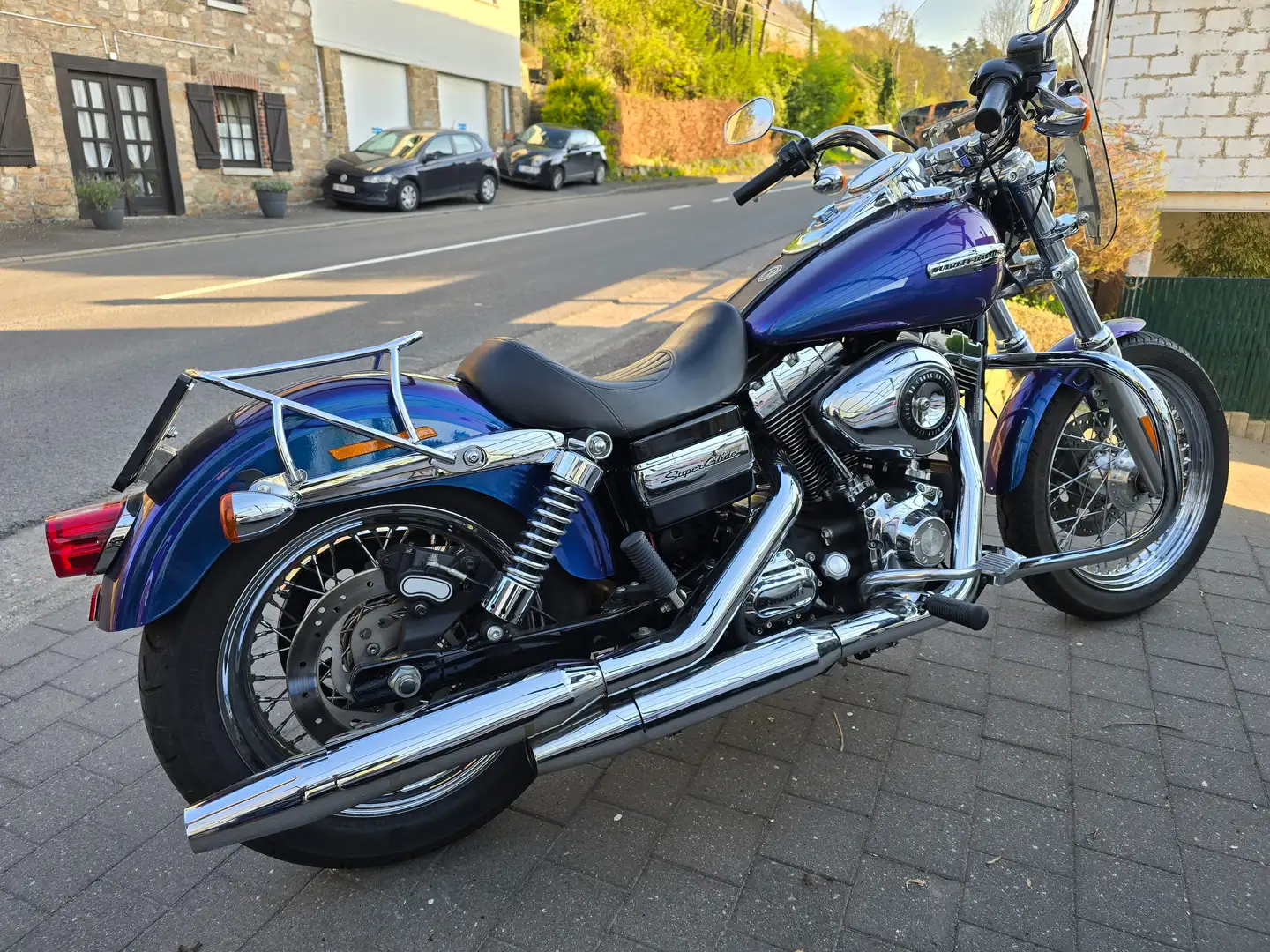 Harley-Davidson Dyna Super Glide Bleu - 1