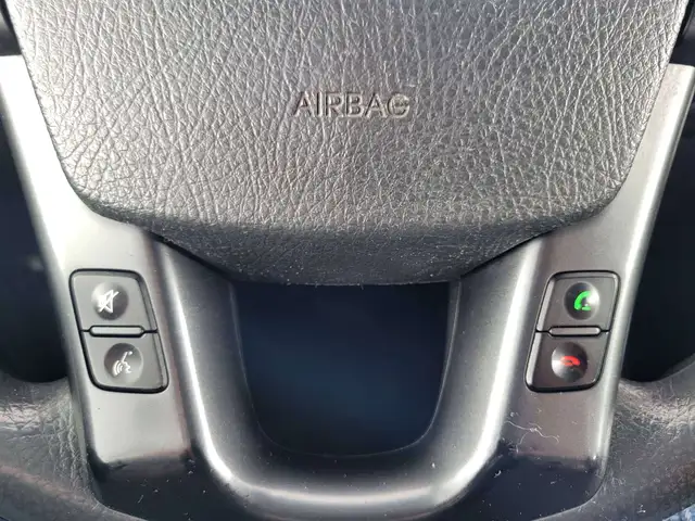 Kia Sorento 2011 — photo 7