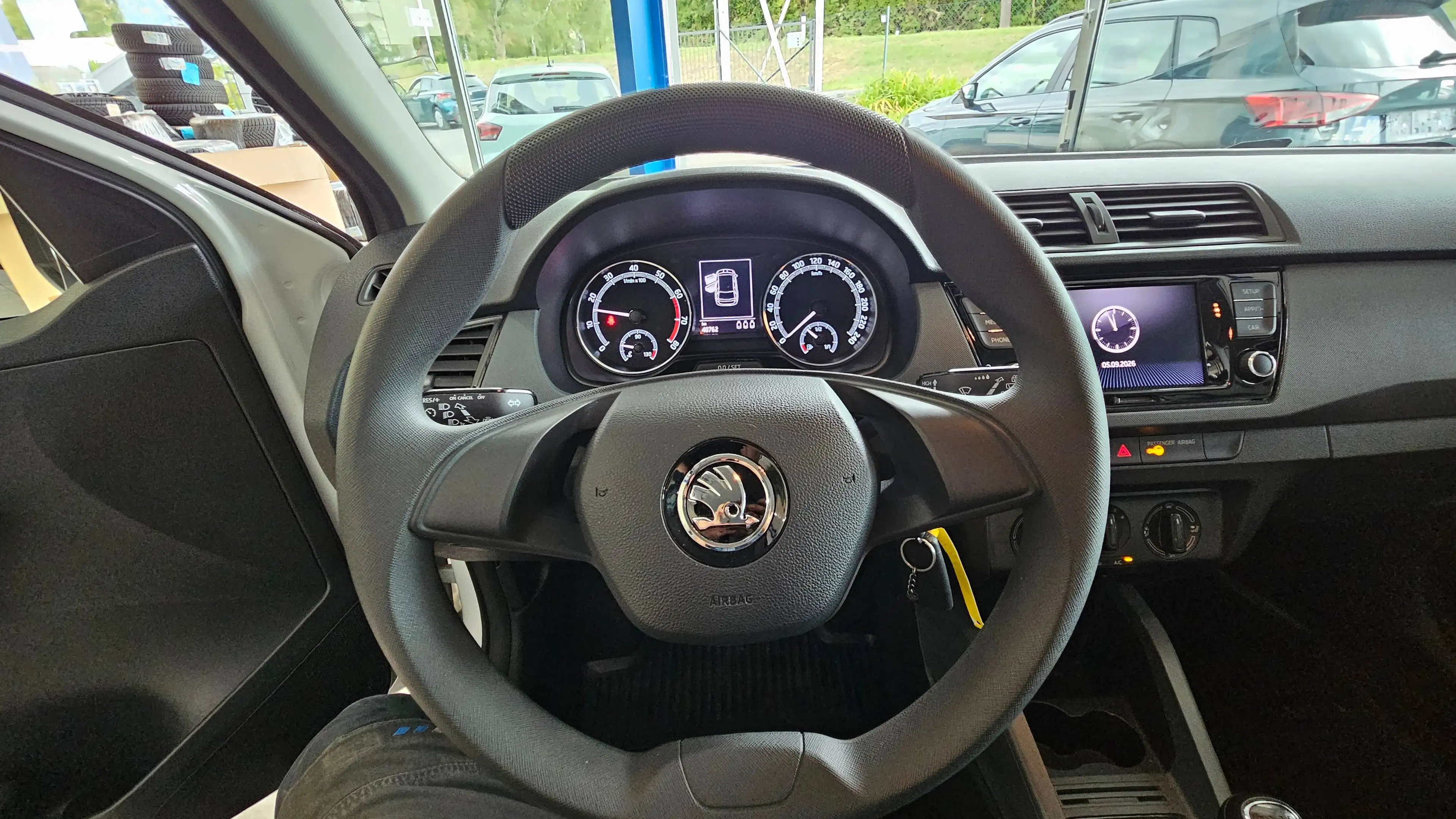 Skoda Fabia Active — photo 10