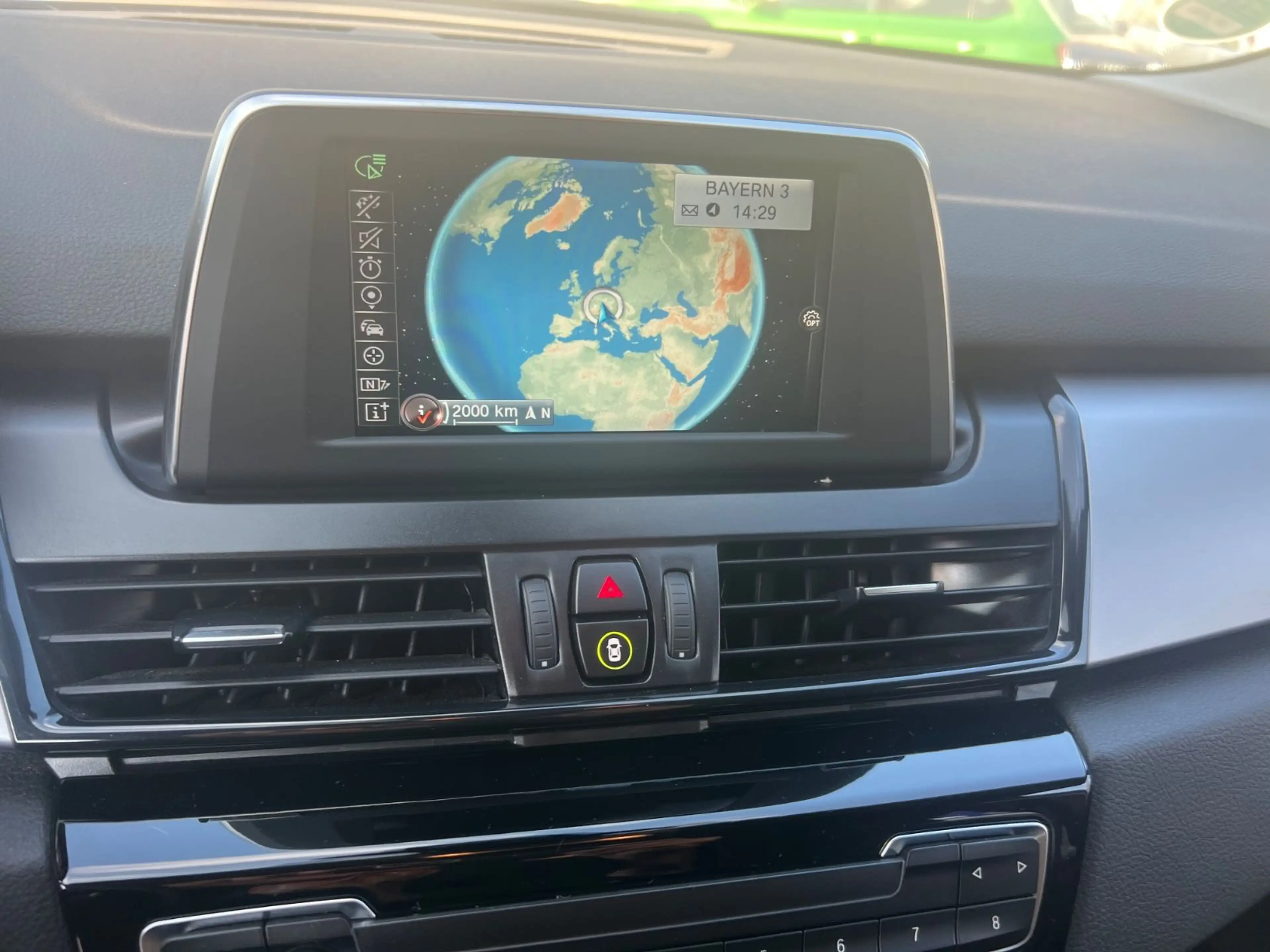 BMW 218 2 Active Tourer 218 i Advantage — photo 14