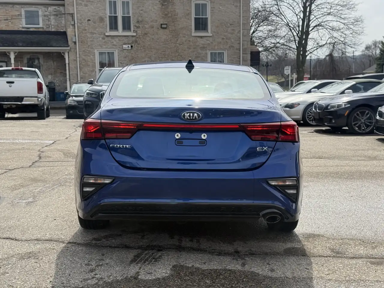 Kia Forte снимка Kia Forte