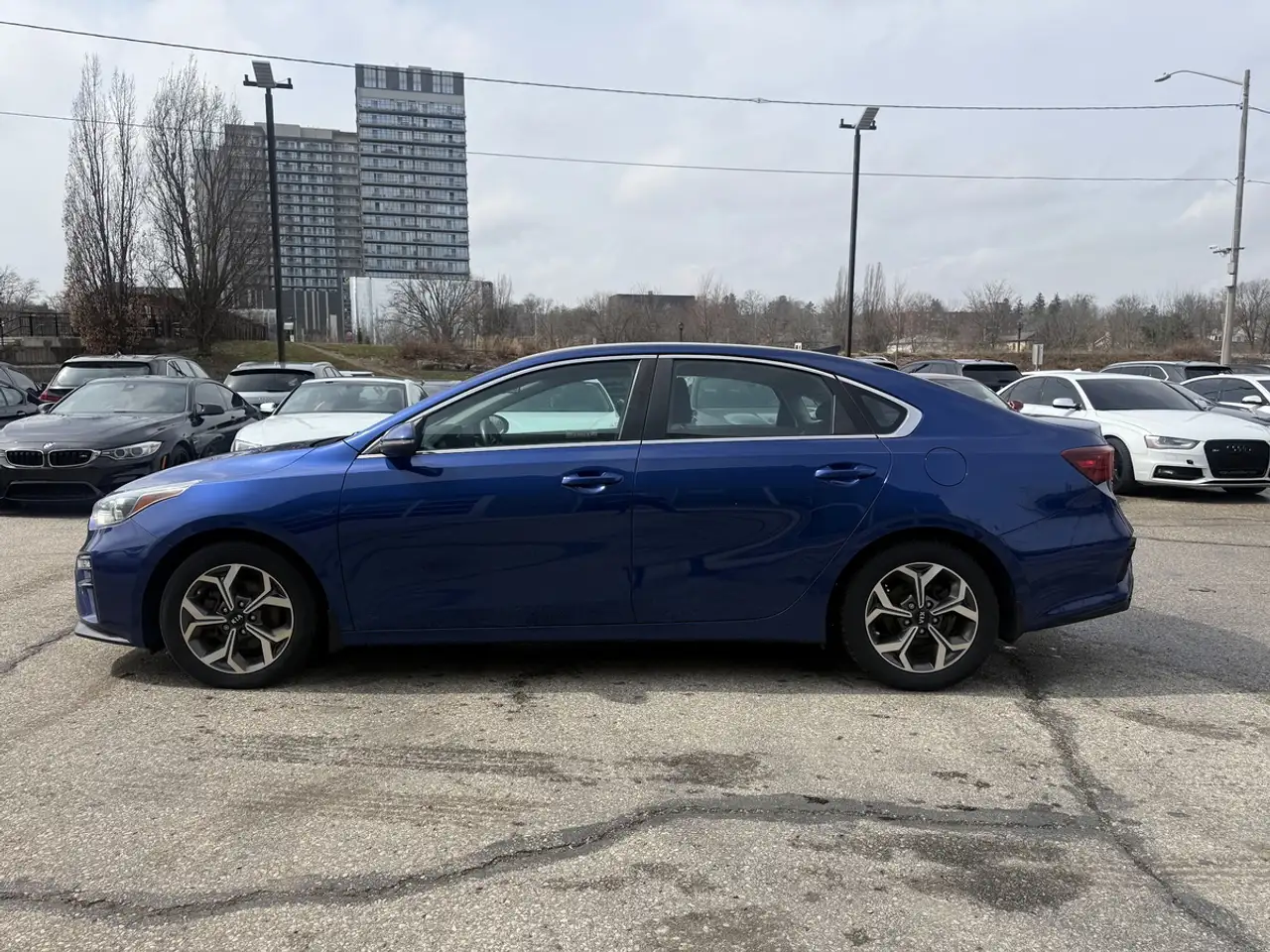 Kia Forte снимка Kia Forte