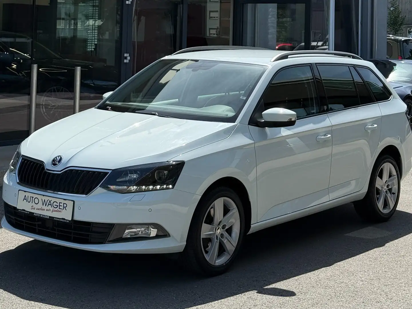 Skoda Fabia Style Blanc - 1
