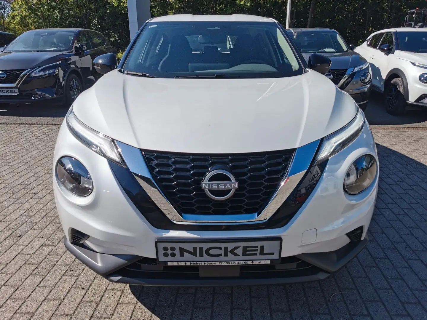 Nissan Juke 1.0 DIG-T ACENTA Biały - 2