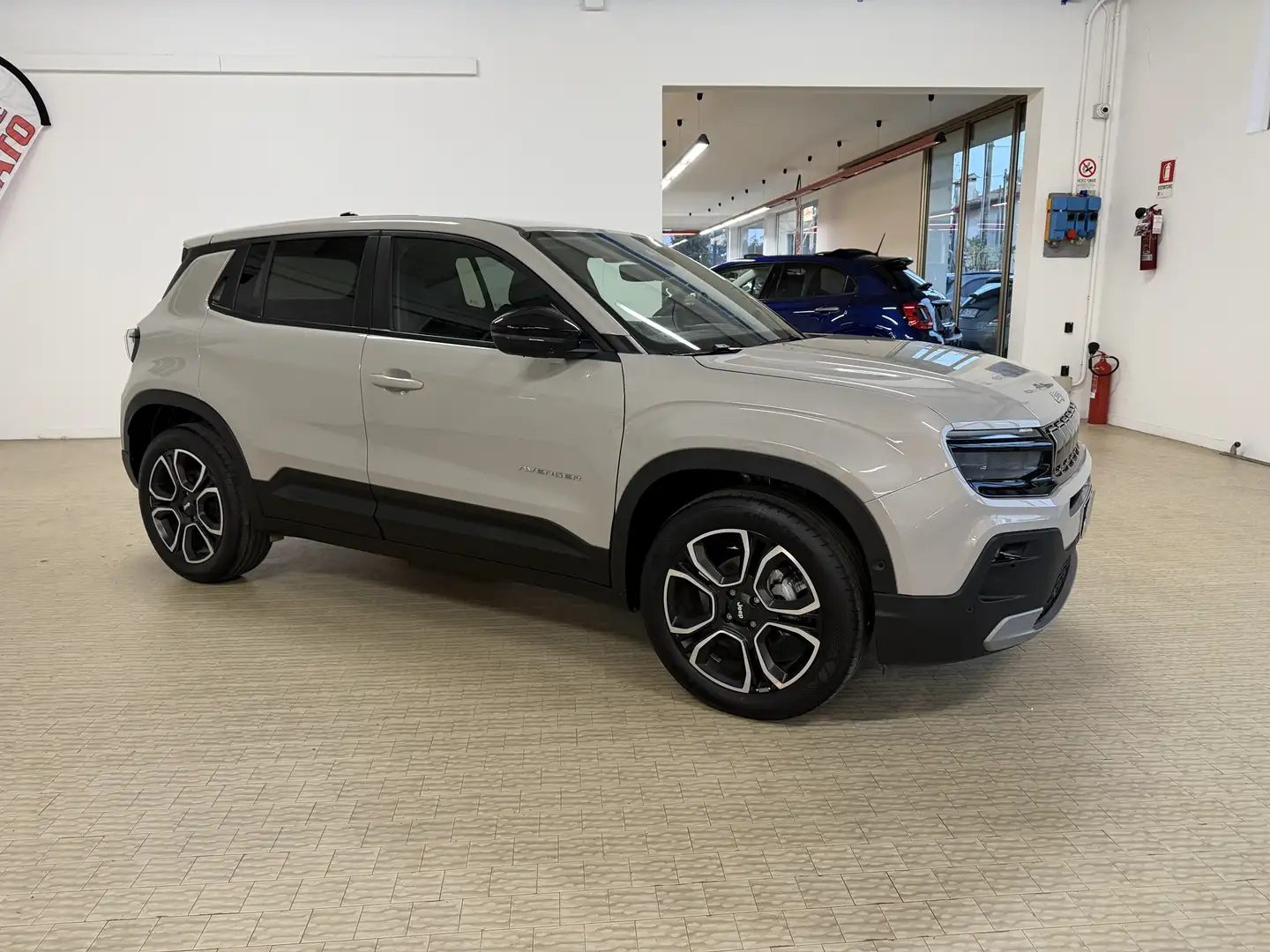 Jeep Avenger Avenger 1.2 turbo Summit 100cv Km 700 Grigio Stone Grigio - 2