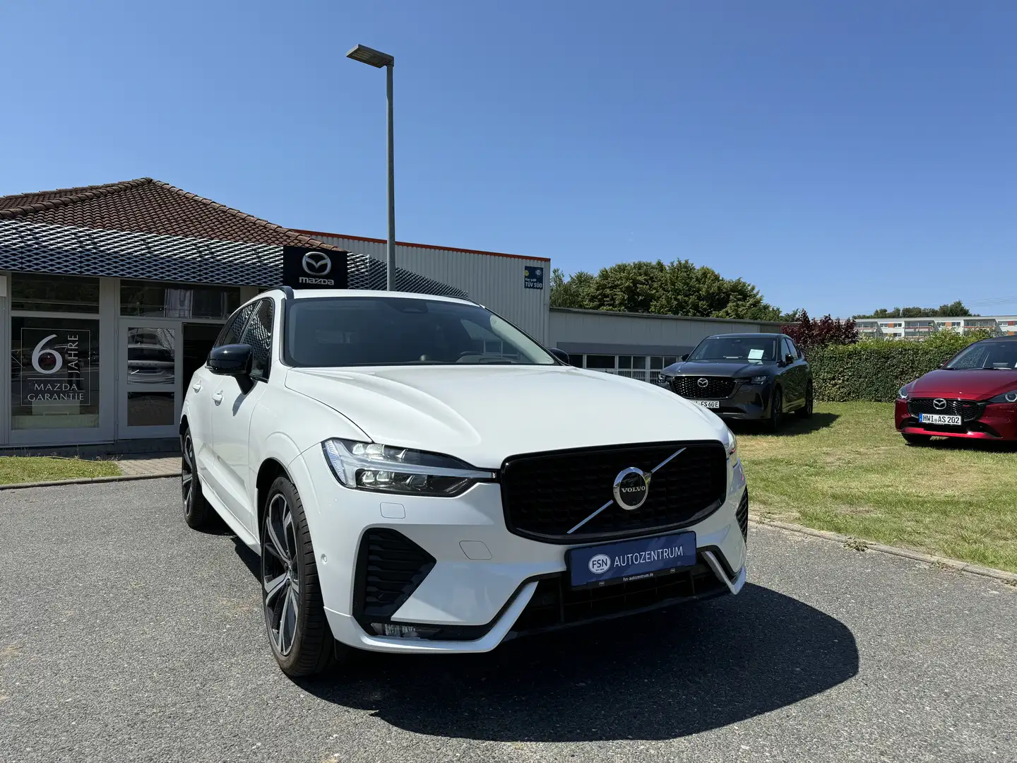 Volvo XC60 Ultra B5 AWD Dark LED 360° Kamera Wit - 2