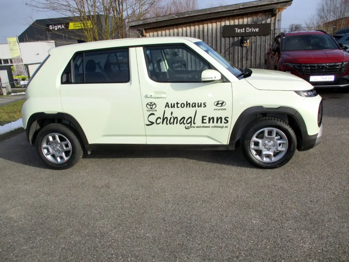 Hyundai Inster Smart Line 49kWh r5s42-P1/2-O1 Gelb - 2