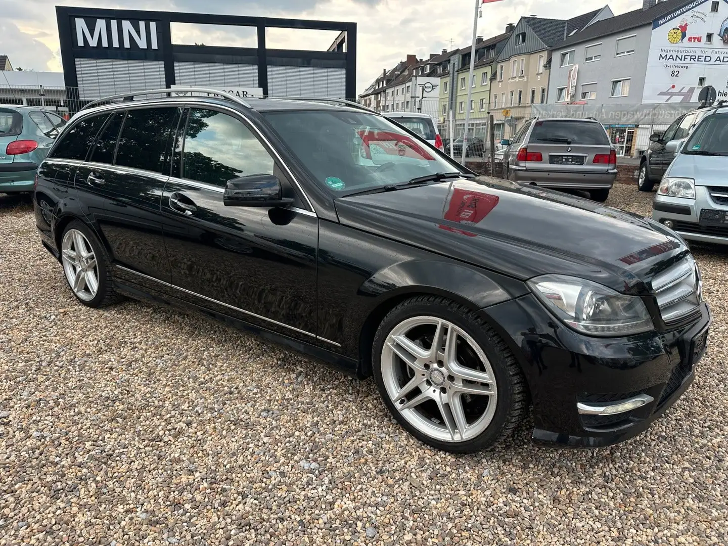 Mercedes-Benz C 200 T-Modell Automatik Noir - 2