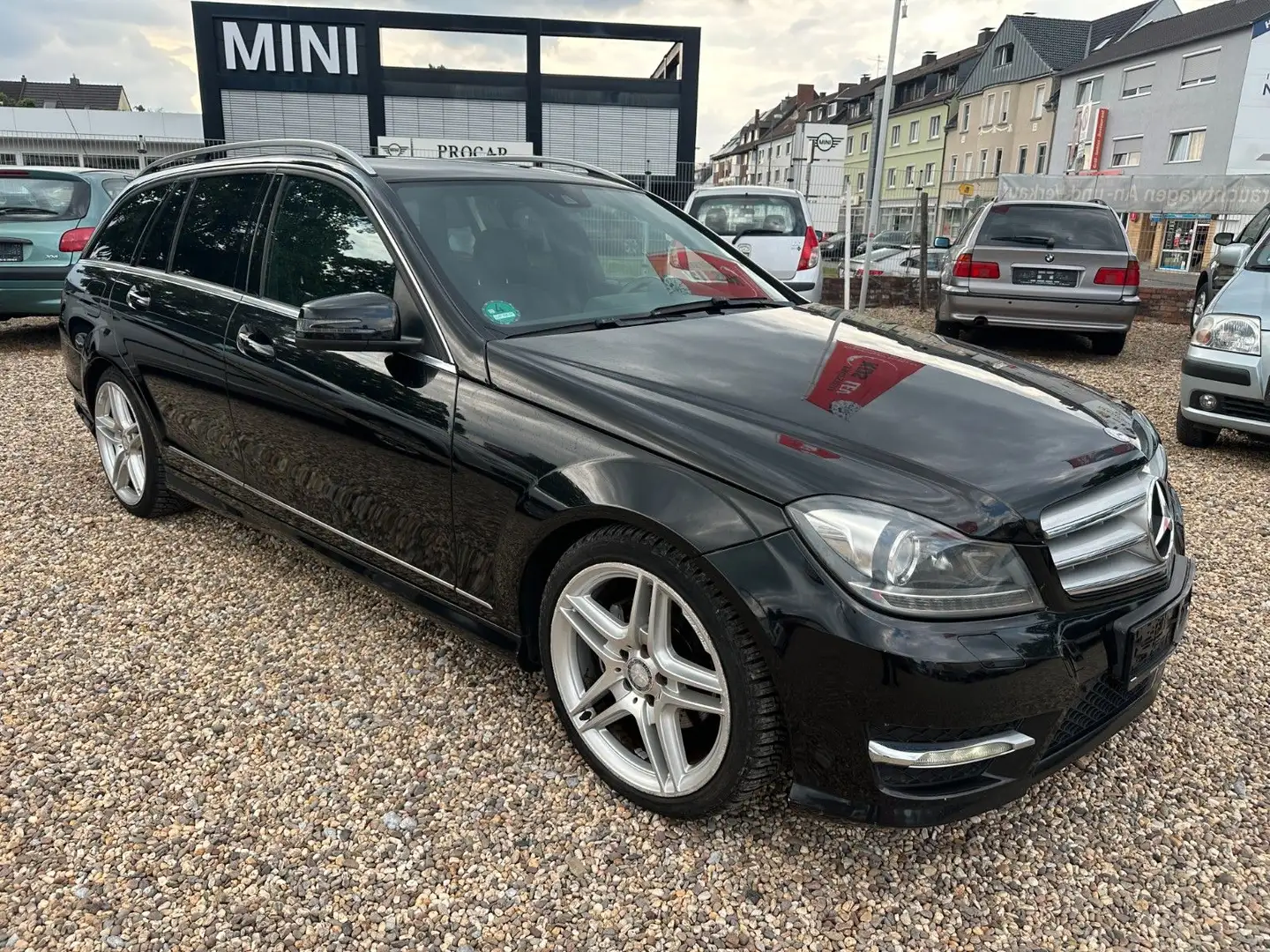 Mercedes-Benz C 200 T-Modell Automatik Noir - 1