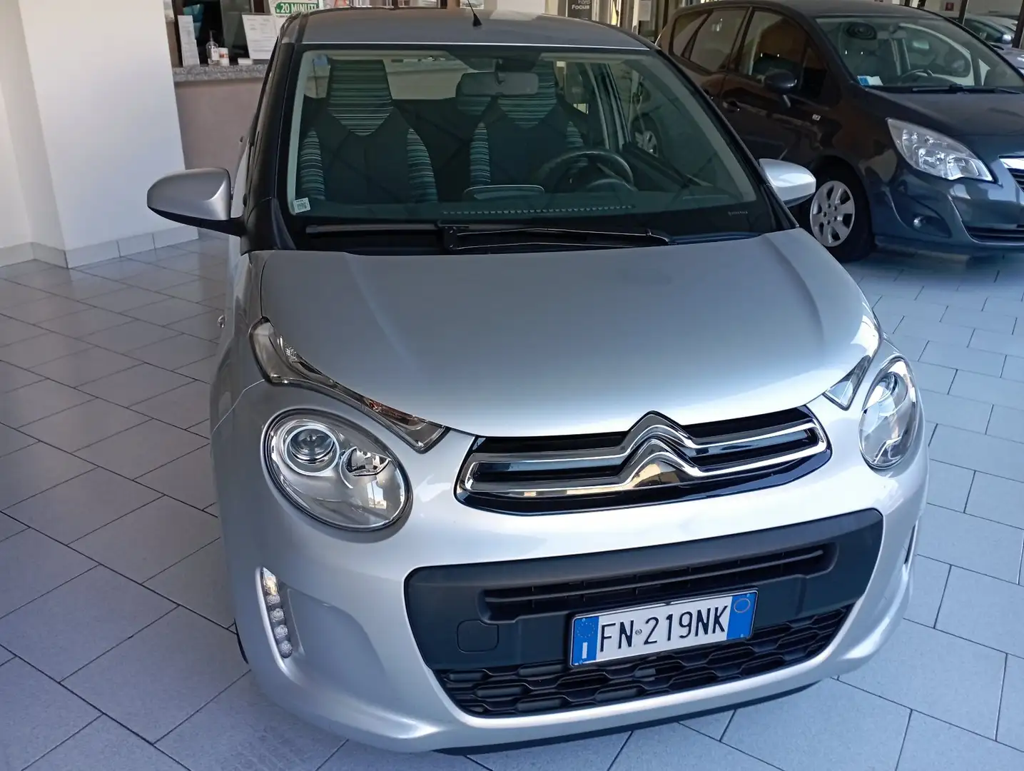 Citroen C1 C1 Airscape 5p-1.0 vti Shine -NEO-PATENTATO Grigio - 1