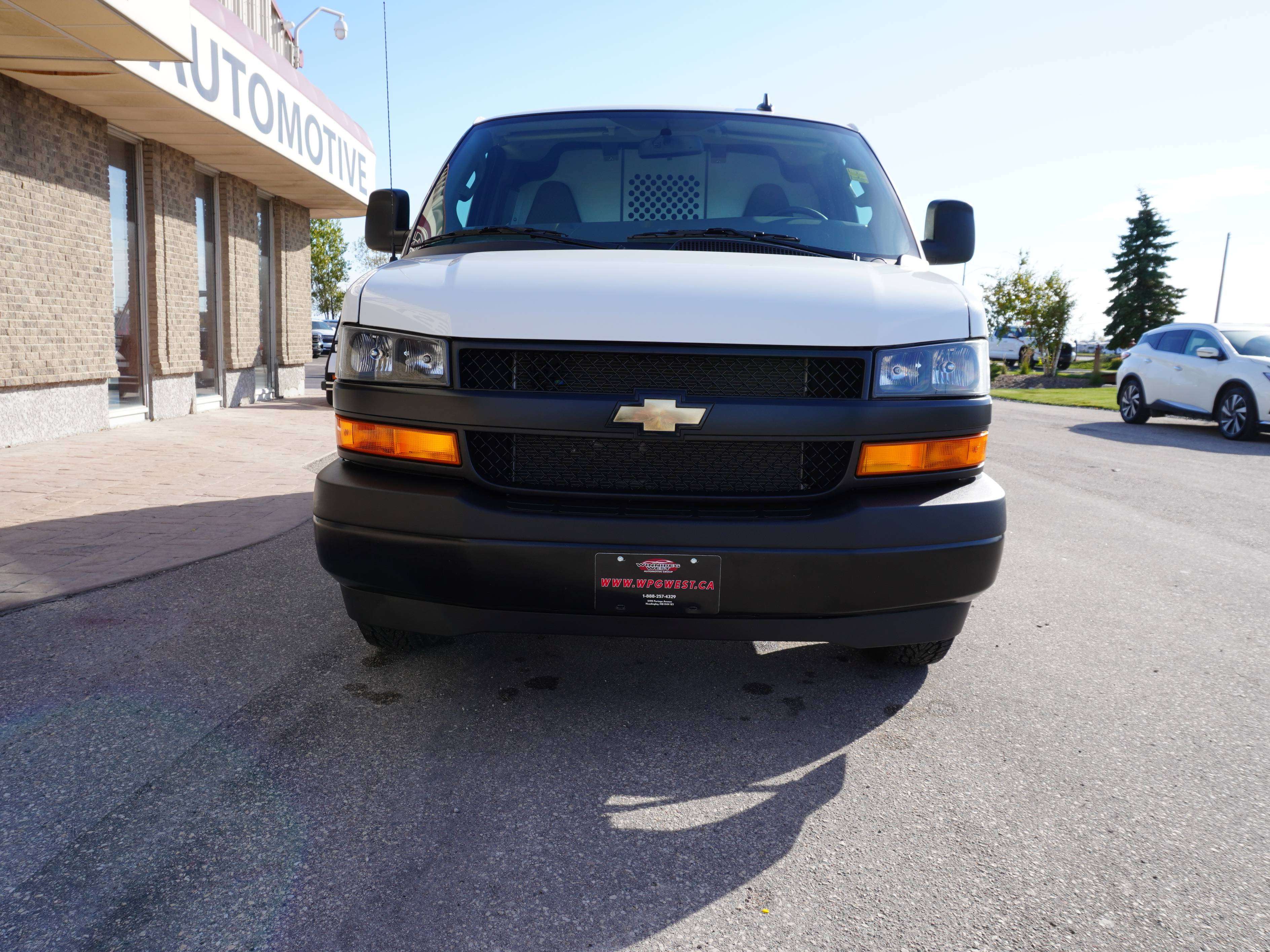 2025 Chevrolet Express 2500 Cargo Van