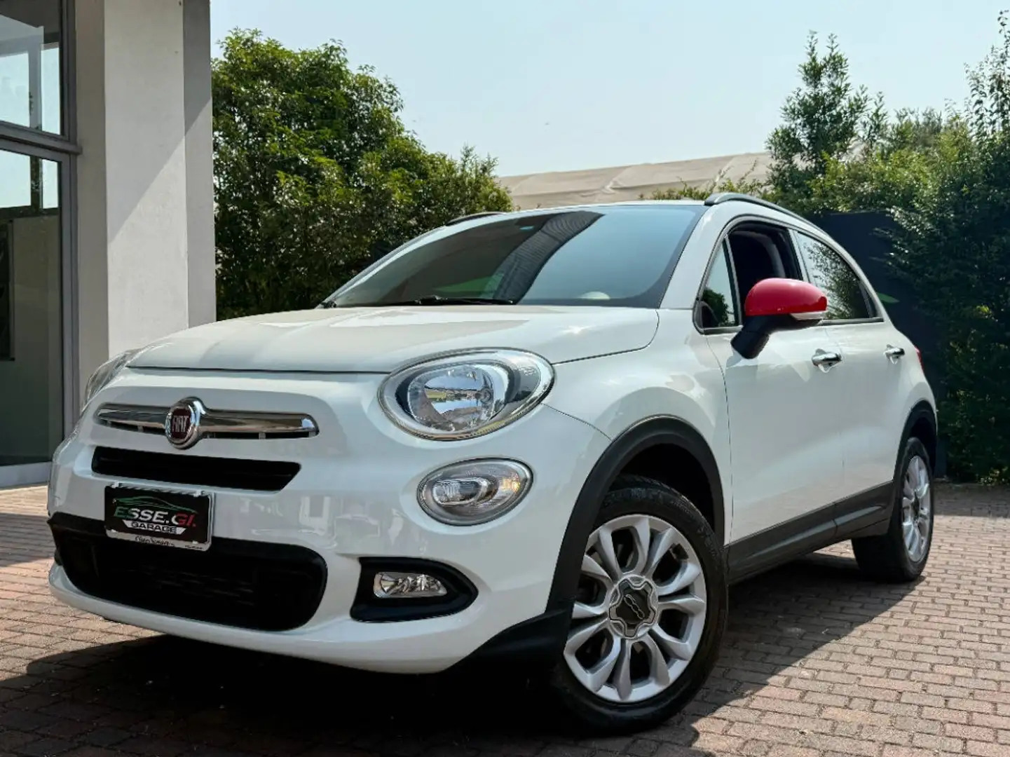 Fiat 500X 1.4 m-air Pop Star 4x2 140cv dct Weiß - 1
