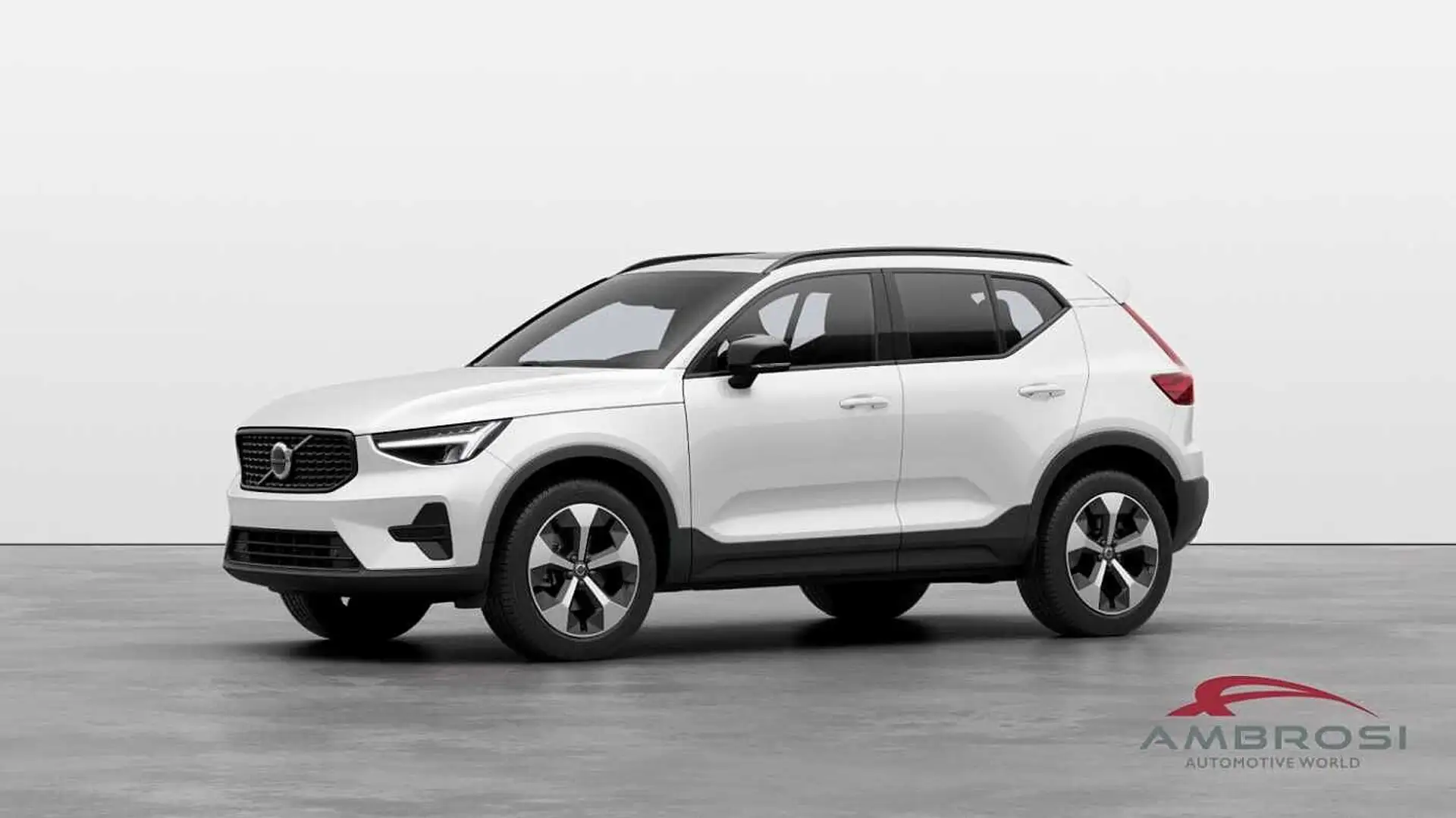 Volvo XC40 B3 Mild hybrid Benzina Ultra Dark Bianco - 1