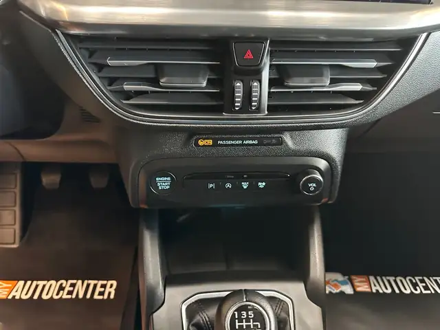 Ford Focus view 10