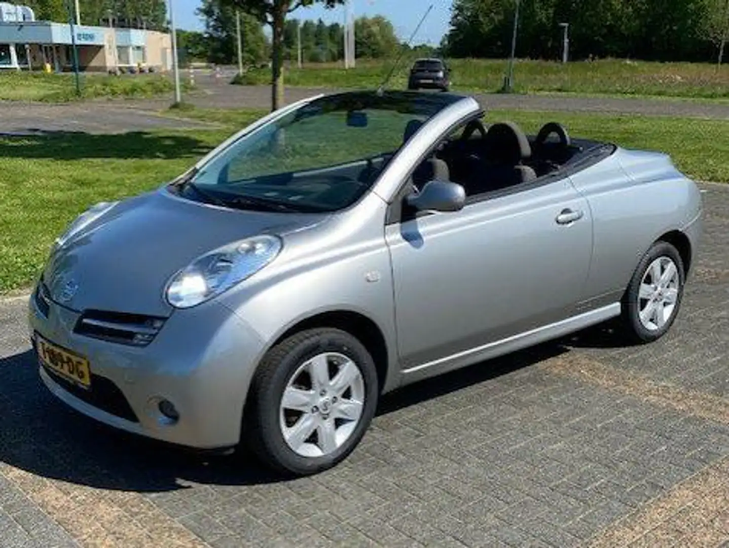 Nissan Micra Micra 1.4 Tekna Zilver - 1