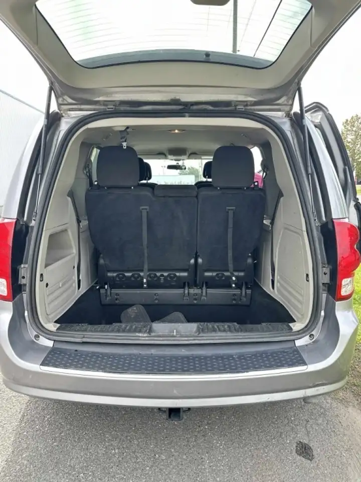 Dodge Grand Caravan fotografie Dodge Grand Caravan