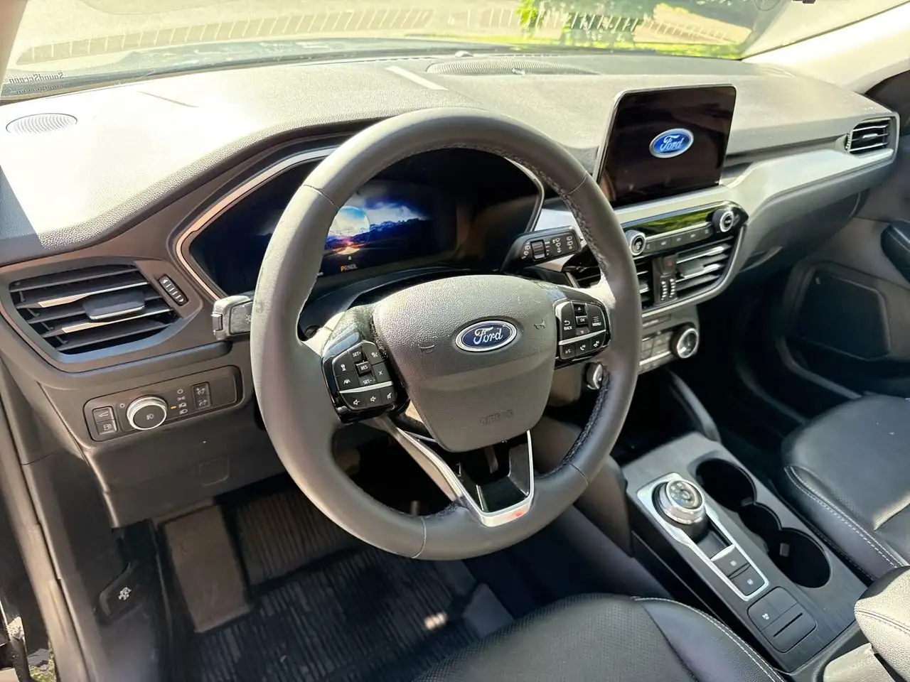 Ford Escape photo Ford Escape