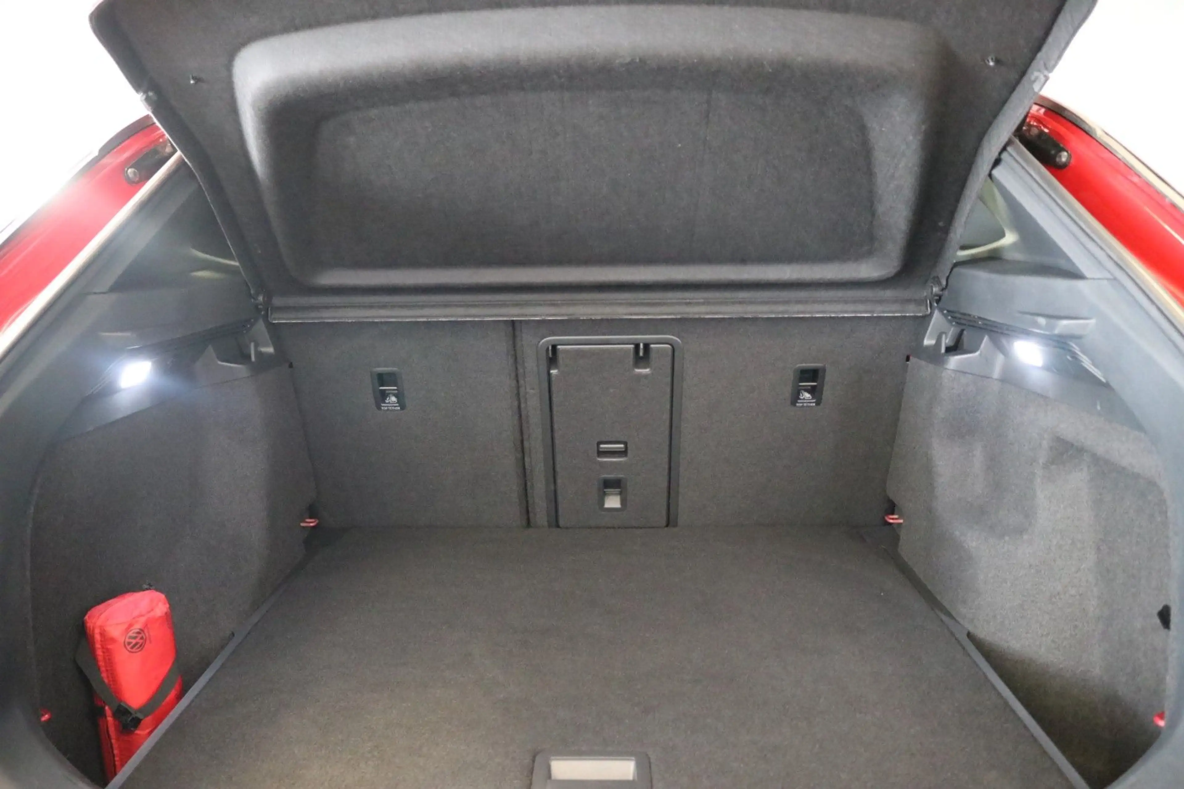 Volkswagen ID.4 GTX 220 kW 4M Memory STHZ Pano HUD 360° — photo 9