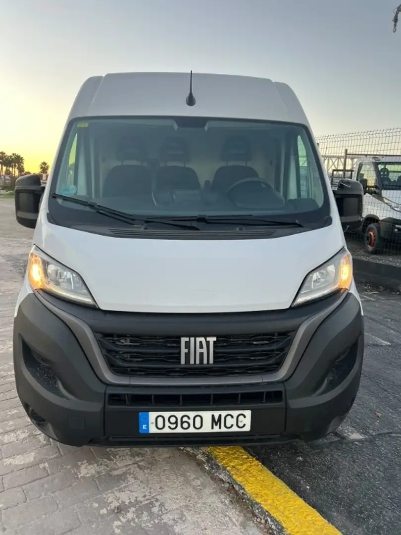 Fiat Ducato Fg. 30 2.2Mjt L2 H2 Panelado 120CV Blanco - 2