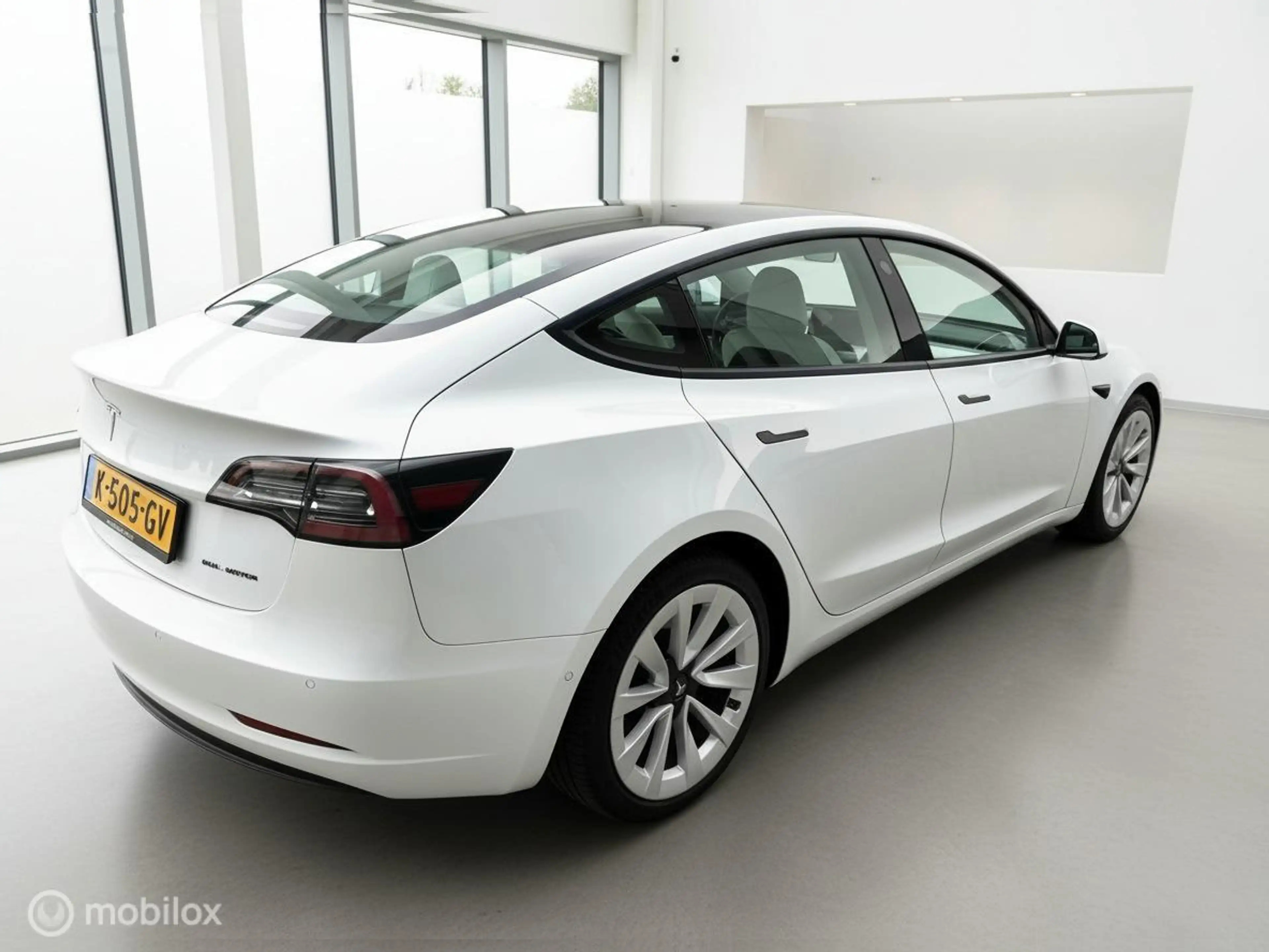 Tesla Model 3 Long Range AWD 75kWh | 351PK | SOH 90% MOBA | Wit — photo 6