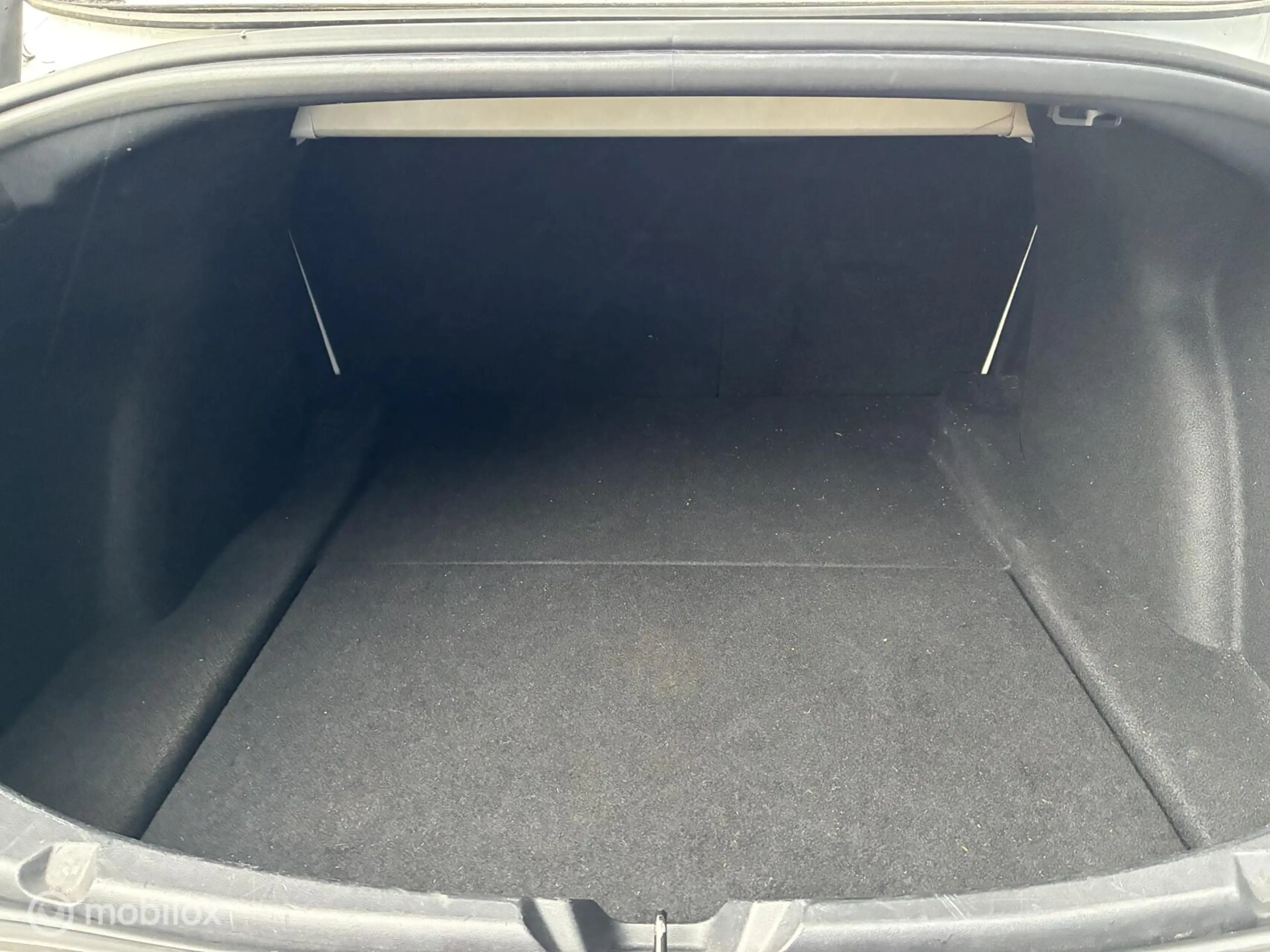 Tesla Model 3 Long Range AWD 75kWh | 351PK | SOH 90% MOBA | Wit — photo 12