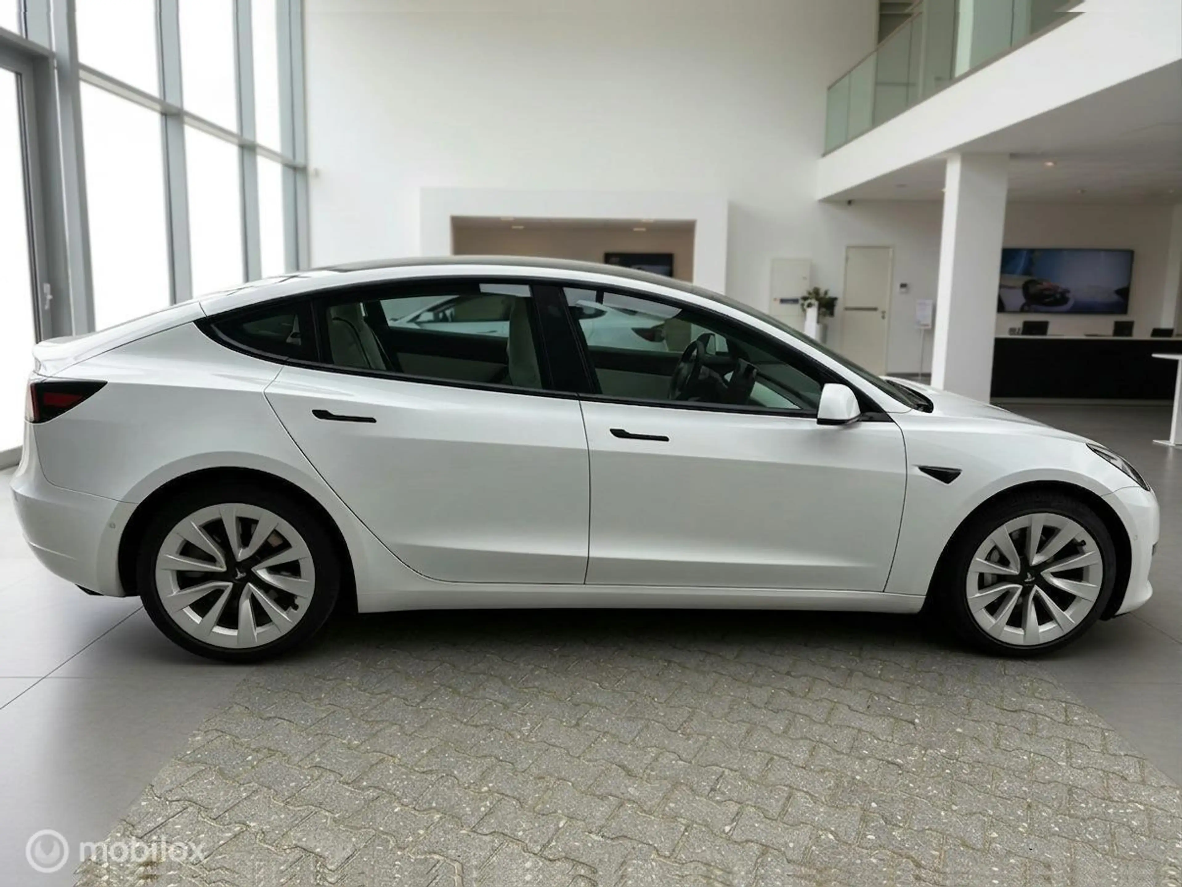 Tesla Model 3 Long Range AWD 75kWh | 351PK | SOH 90% MOBA | Wit — photo 7
