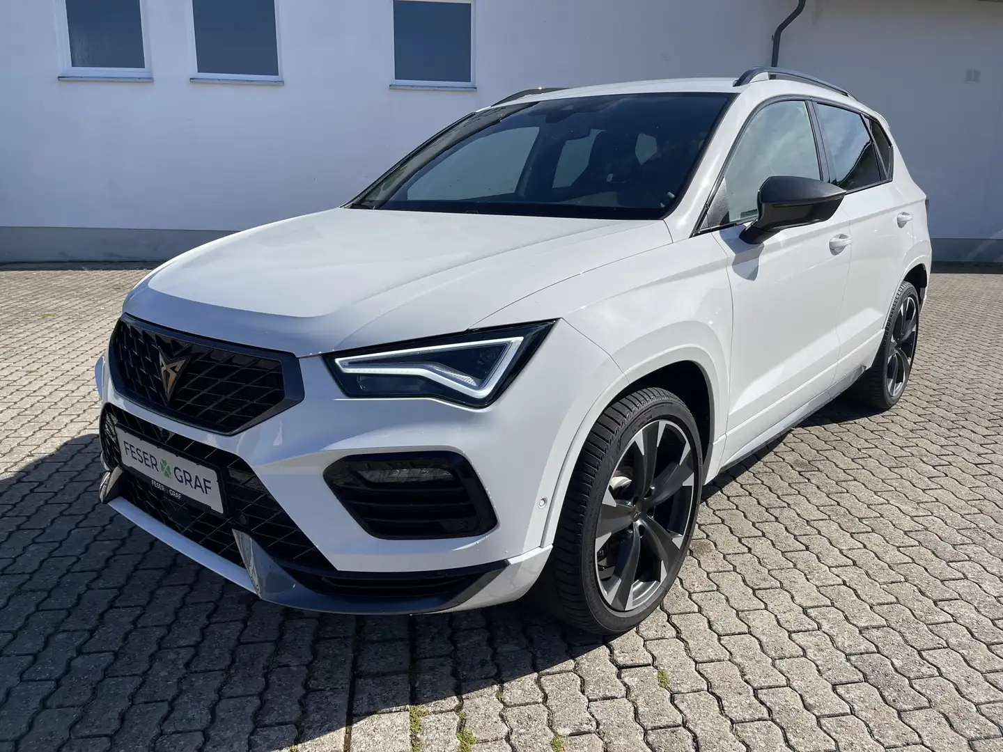 CUPRA Ateca VZ 2.0 TSI DSG ACC eHECK SHZ + LHZ Weiß - 2