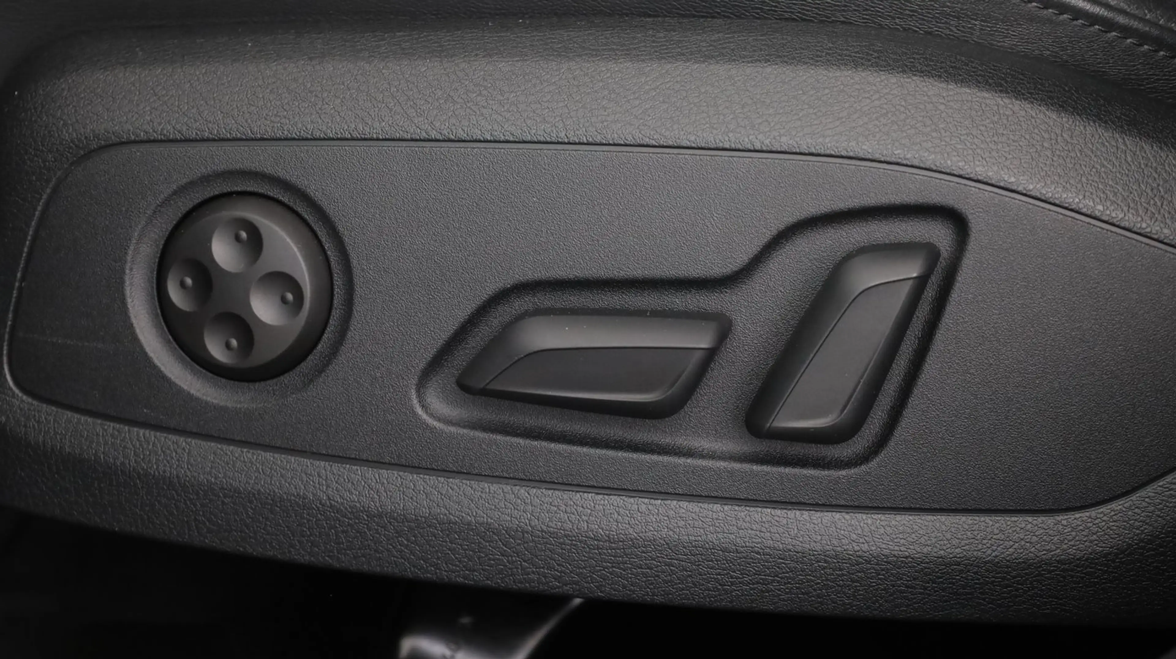 Audi S4 TDI — photo 10
