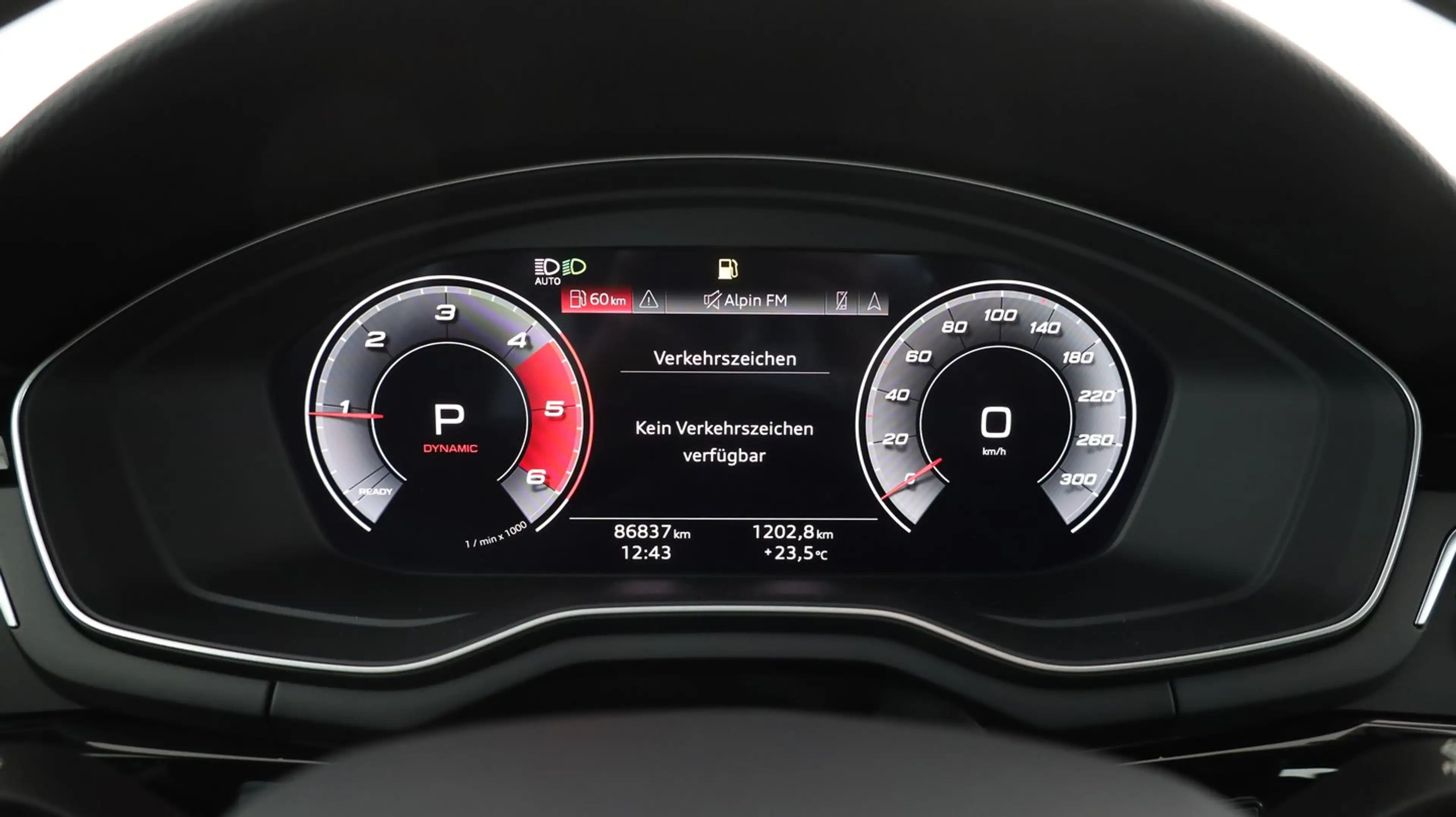 Audi S4 TDI — photo 15
