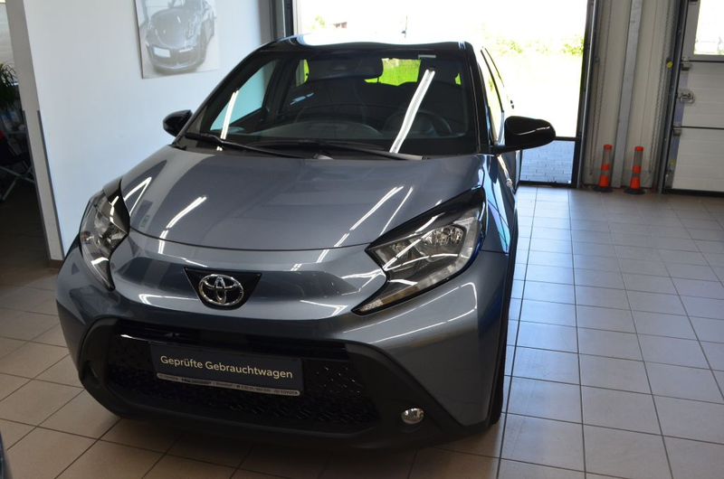 Toyota Aygo X Teamplayer*SHZ*BI-TONE*RÜCKFAHRKAMERA — photo 2