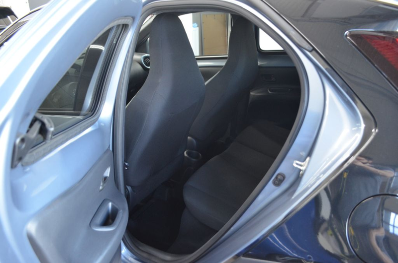 Toyota Aygo X Teamplayer*SHZ*BI-TONE*RÜCKFAHRKAMERA — photo 12