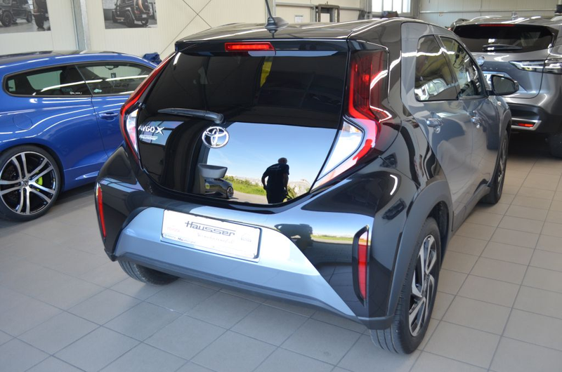 Toyota Aygo X Teamplayer*SHZ*BI-TONE*RÜCKFAHRKAMERA — photo 8