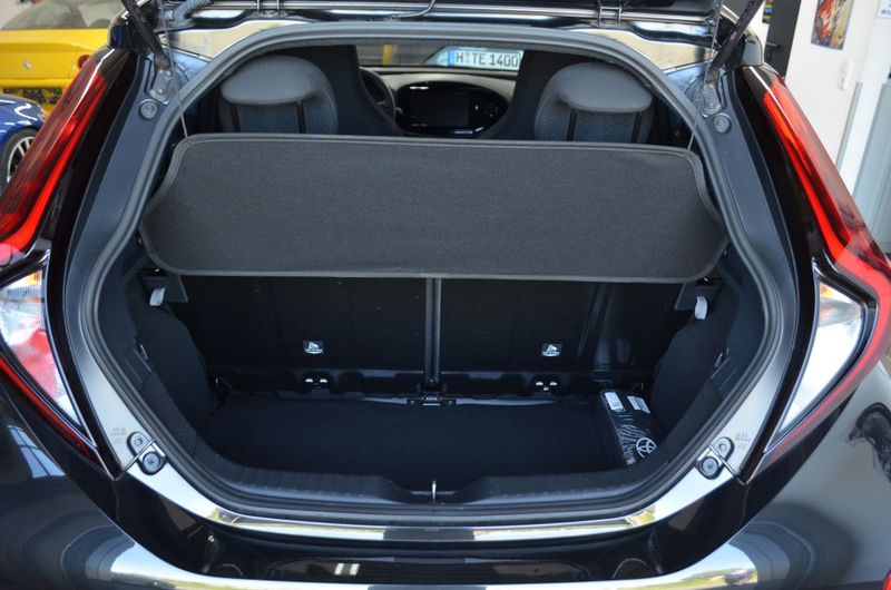 Toyota Aygo X Teamplayer*SHZ*BI-TONE*RÜCKFAHRKAMERA — photo 9